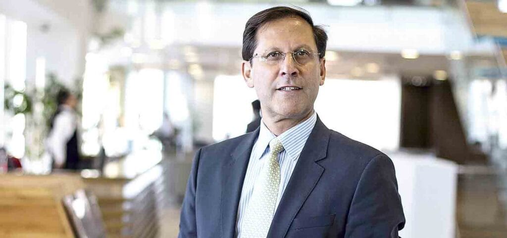 ceo cuanto gana