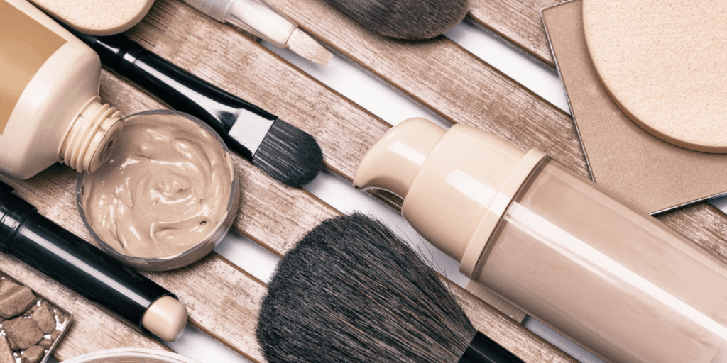 cuanta base de maquillaje usar