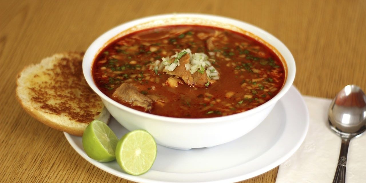 cuantas calorias tiene el pozole