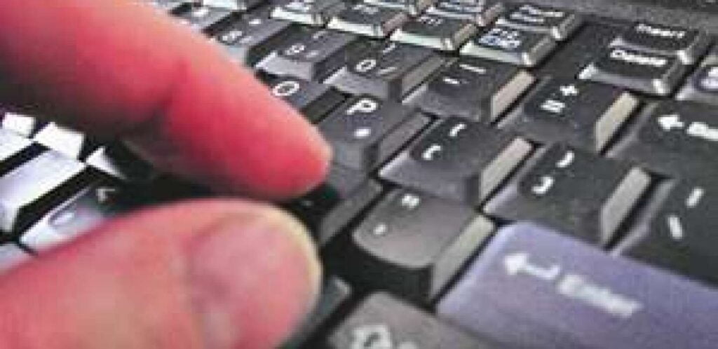 ¿Cuántas computadoras tiene un crucé? 2 cuantas computadoras tiene un cruce