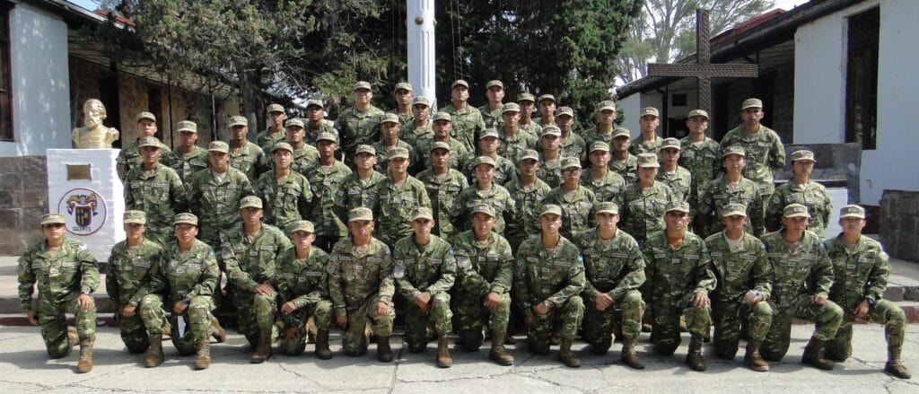 ¿Cuántas personas tiene un batallón? 2 cuantas personas tiene un batallon