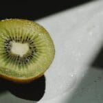 ¿Cuántas proteínas tiene un kiwi? cuantas-proteinas-tiene-un-kiwi