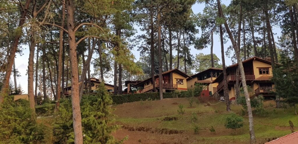 cuanto cuesta el rancho escondido
