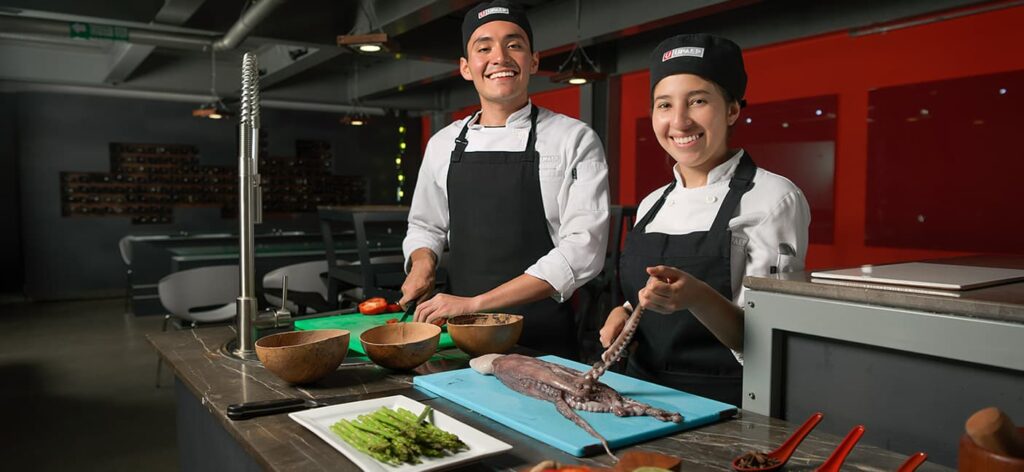 cuanto cuesta estudiar gastronomia