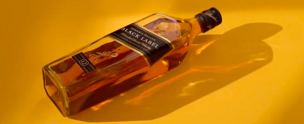 cuanto cuesta etiqueta negra