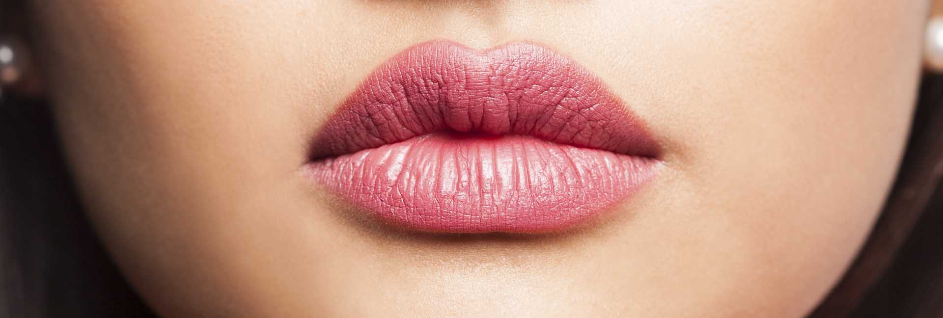 cuanto cuesta inyectarse los labios
