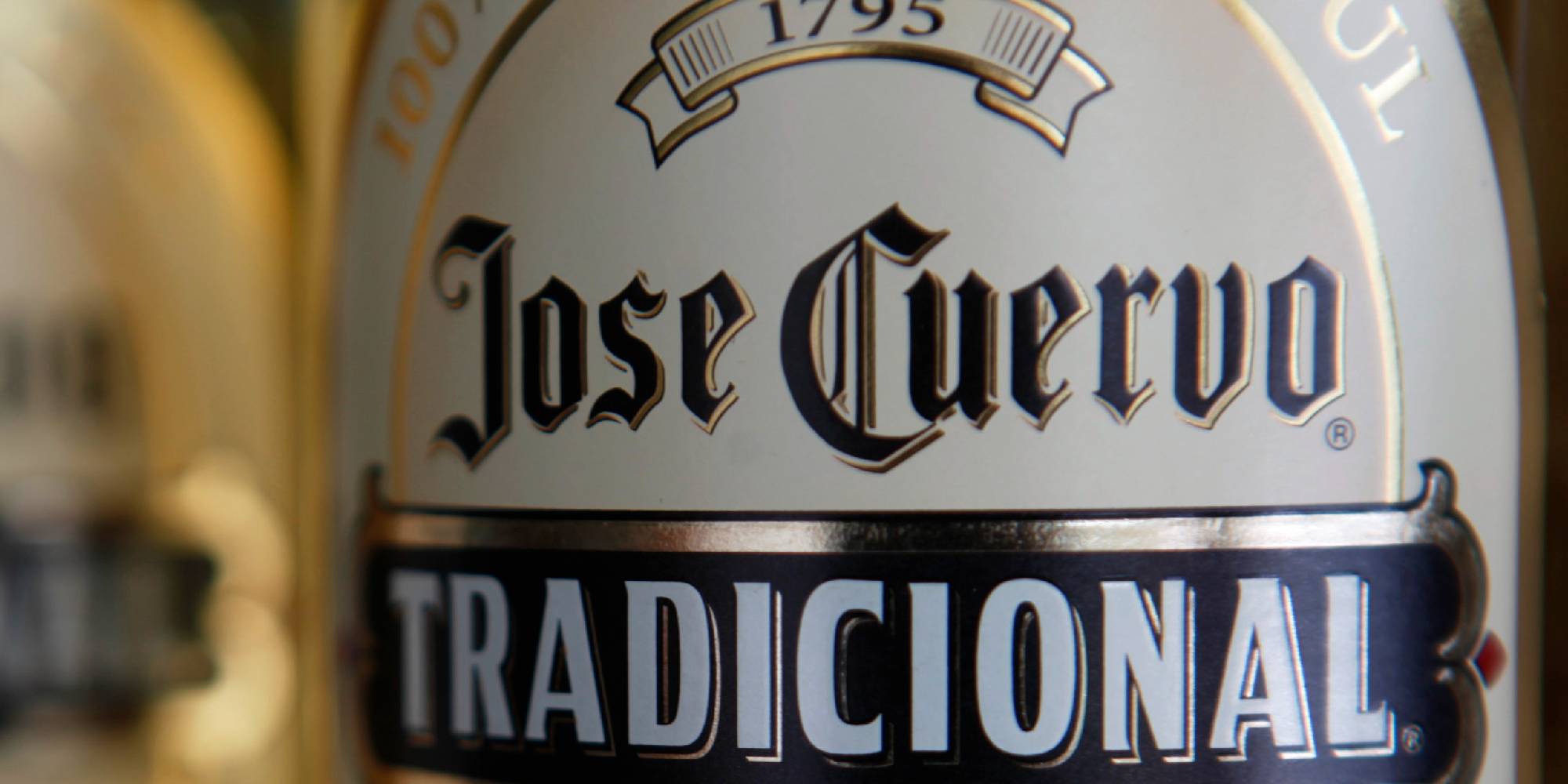 cuanto cuesta jose cuervo tradicional