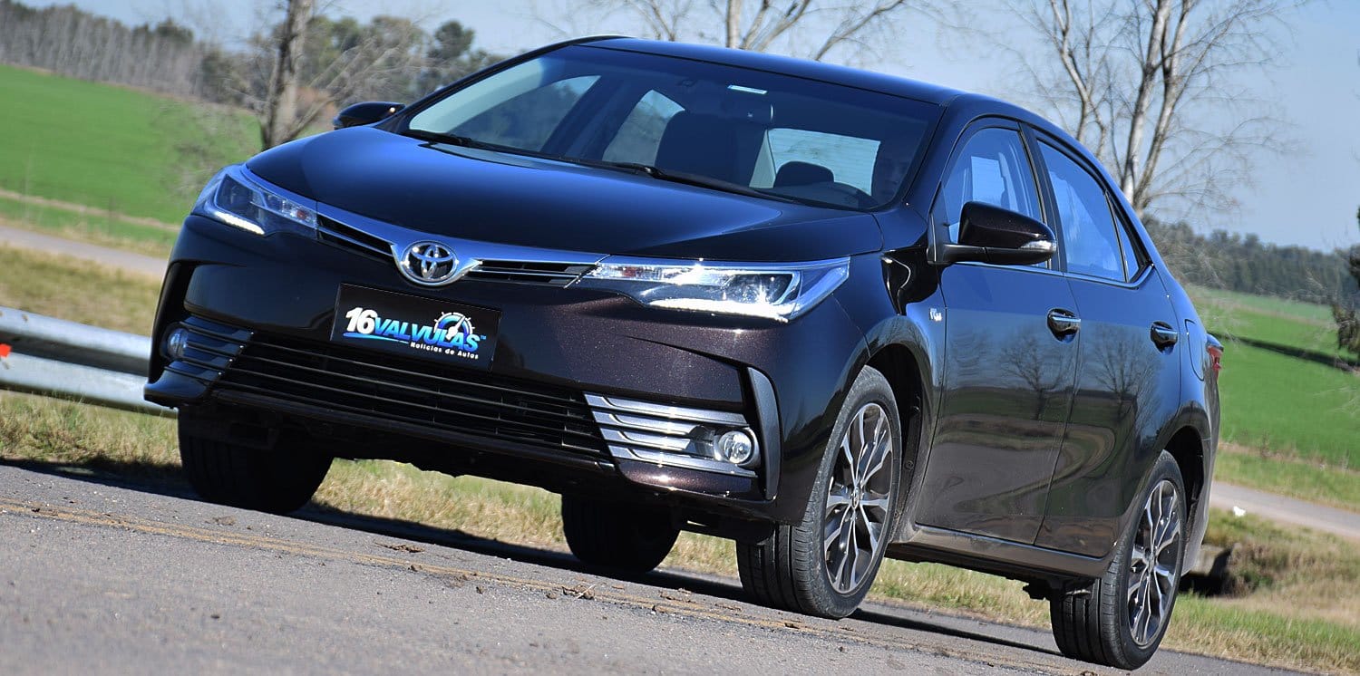 cuanto cuesta un corolla 2018