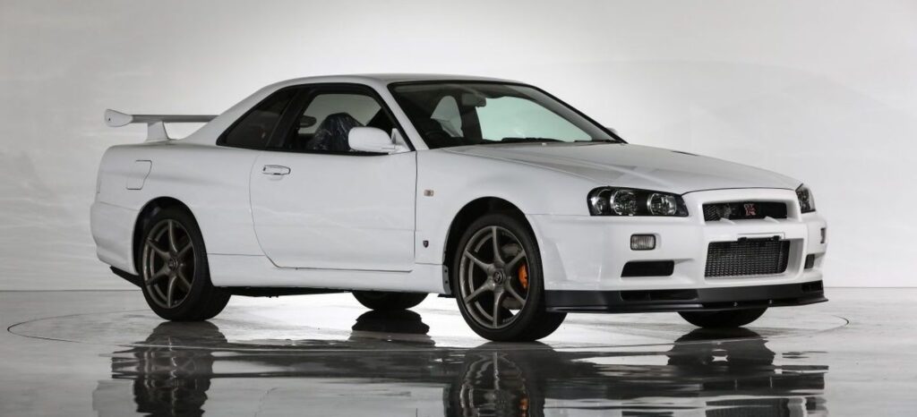 cuanto cuesta un gtr r34