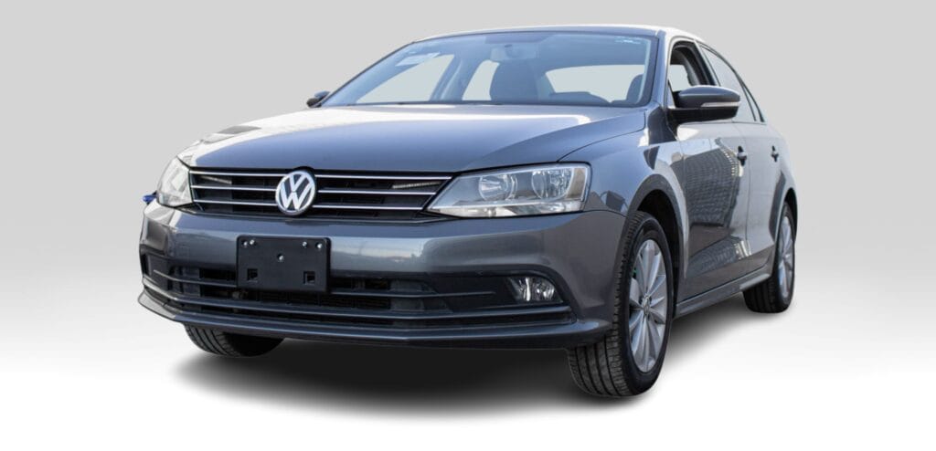 cuanto cuesta un jetta 2016