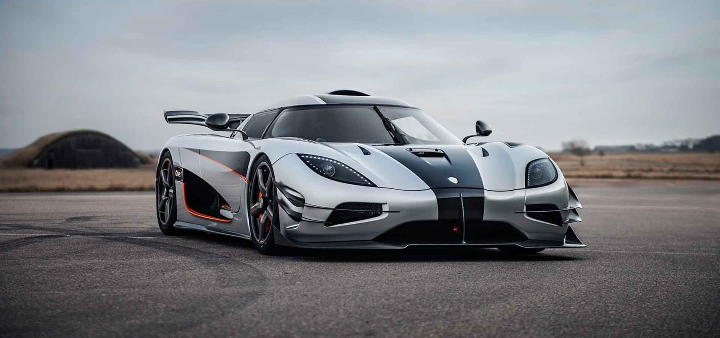 cuanto cuesta un koenigsegg
