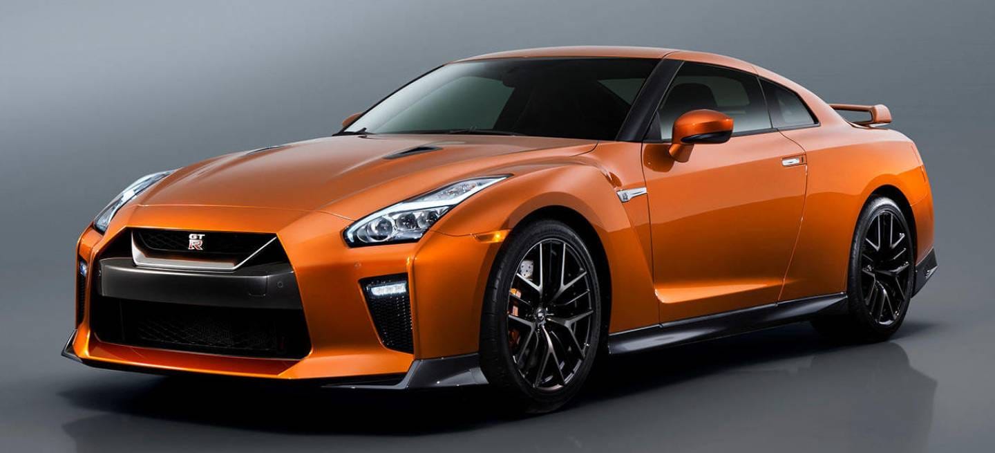 cuanto cuesta un nissan