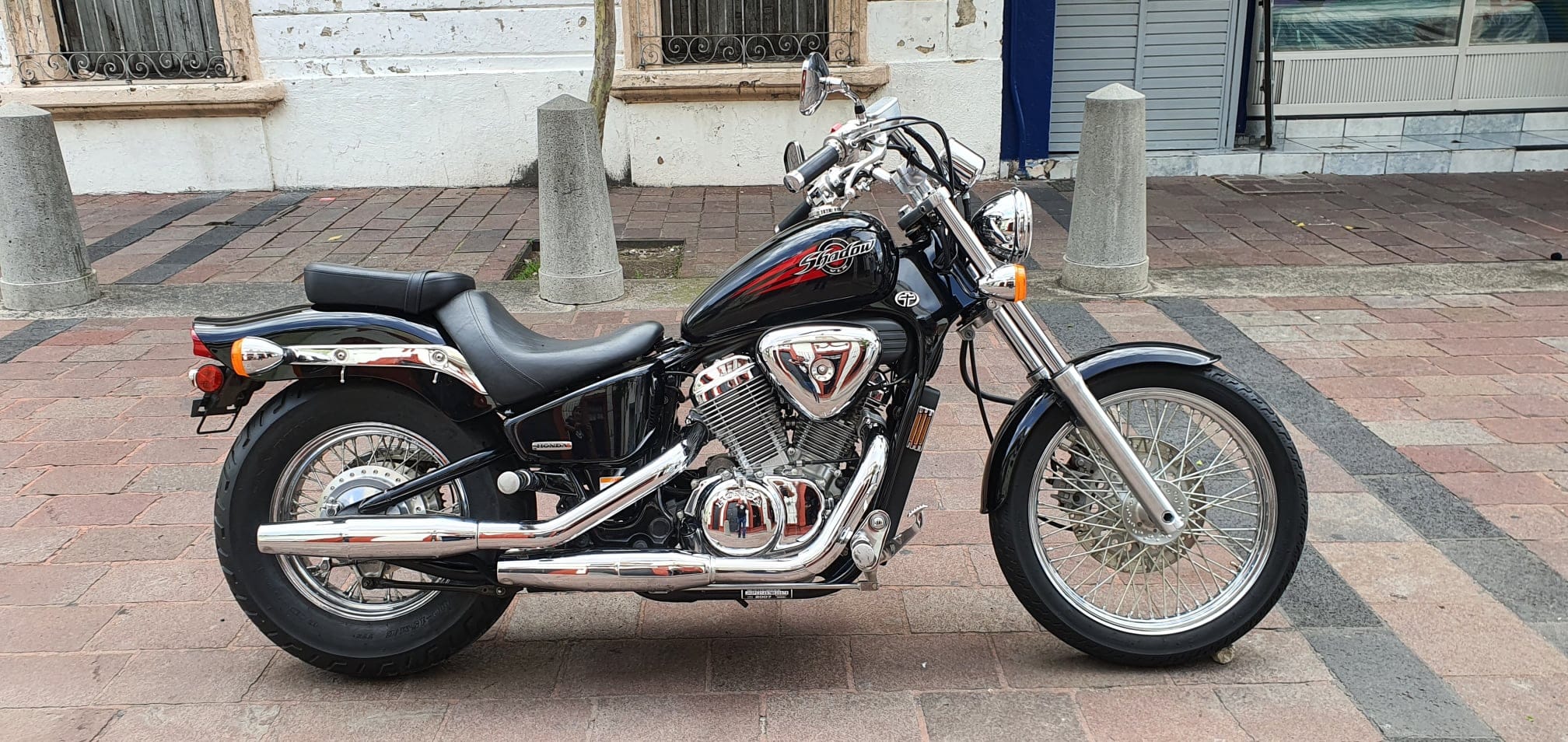 cuanto cuesta una moto 600