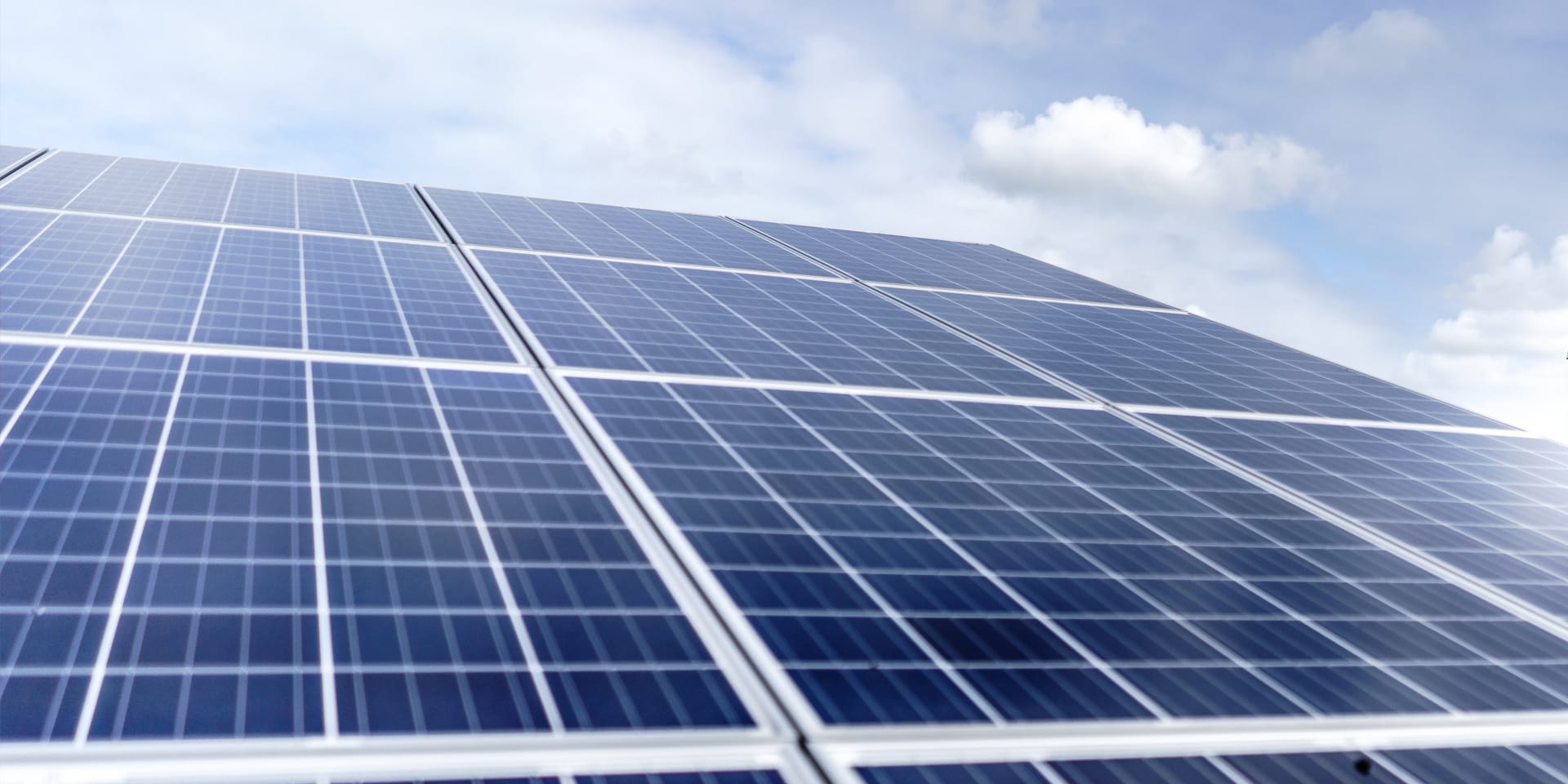 Blog 2 cuanto dura un panel solar