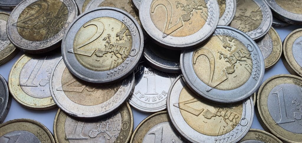 cuanto es 2 euros