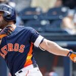 cuanto-gana-jose-altuve