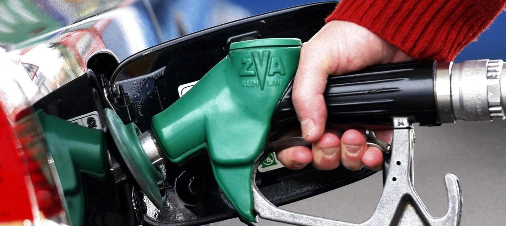 cuanto gana un gasolinero