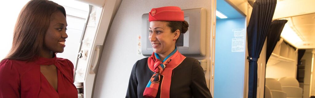 cuanto gana un hostess
