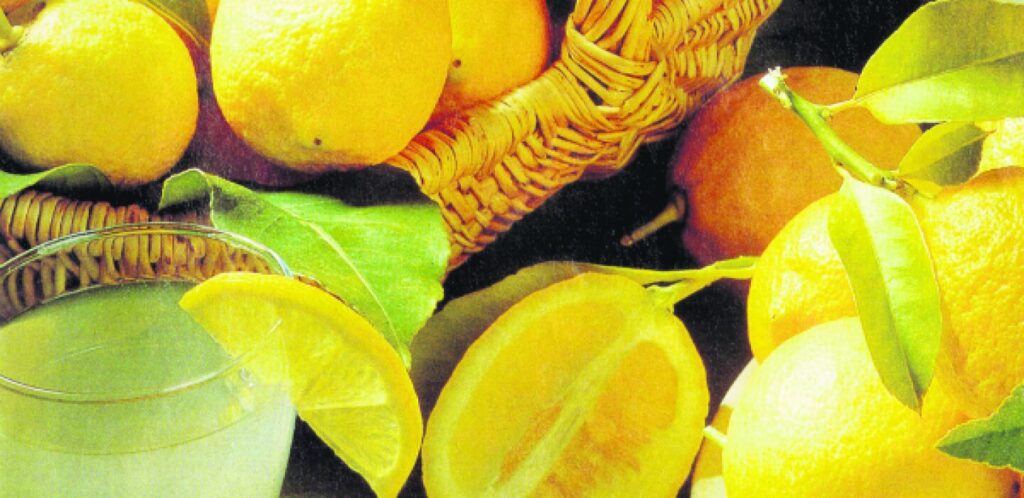 cuanto jugo tiene un limon