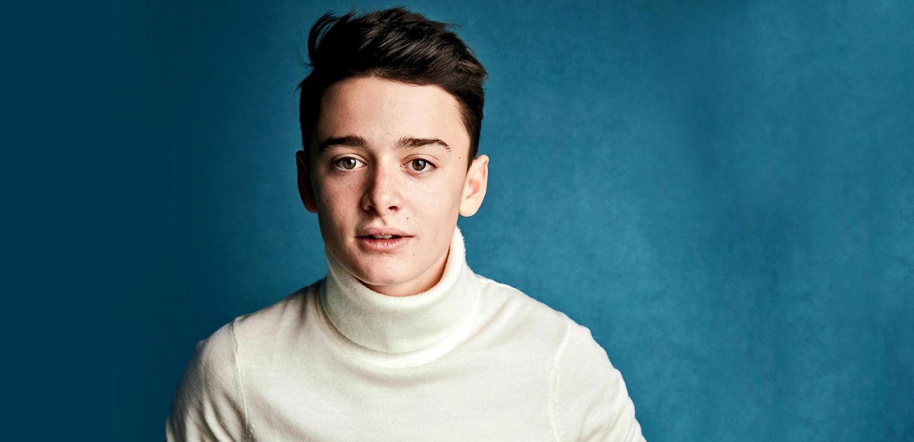 cuanto mide noah schnapp