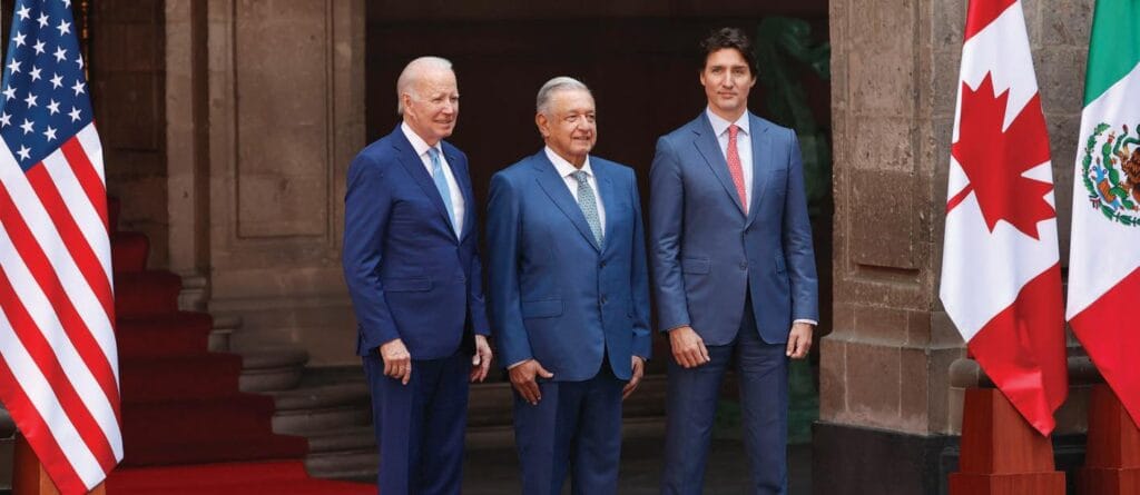 cuanto mide ovidio guzman