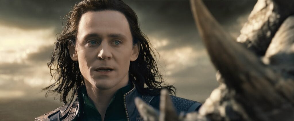 ¿Cuánto mide Tom Hiddleston? 2 cuanto mide tom hiddleston