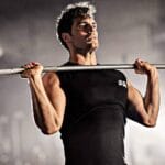 cuanto-pesa-henry-cavill