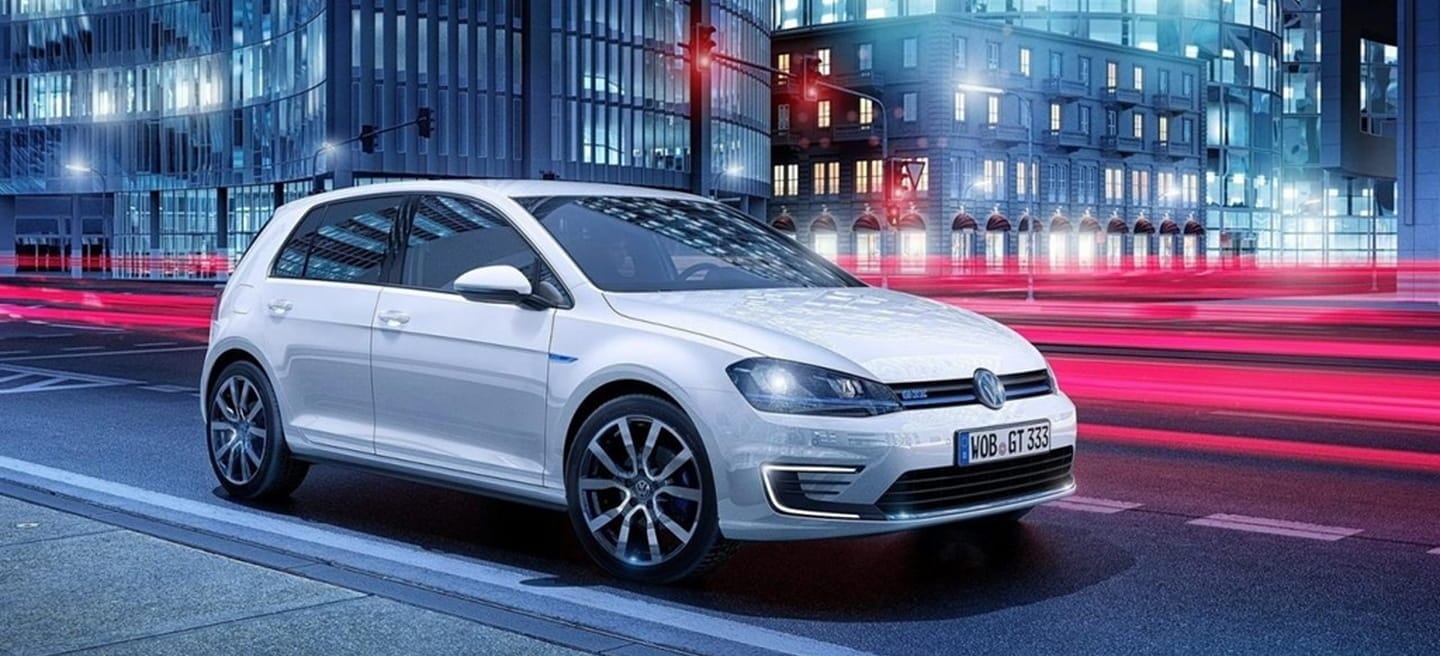 cuanto vale un golf 2015