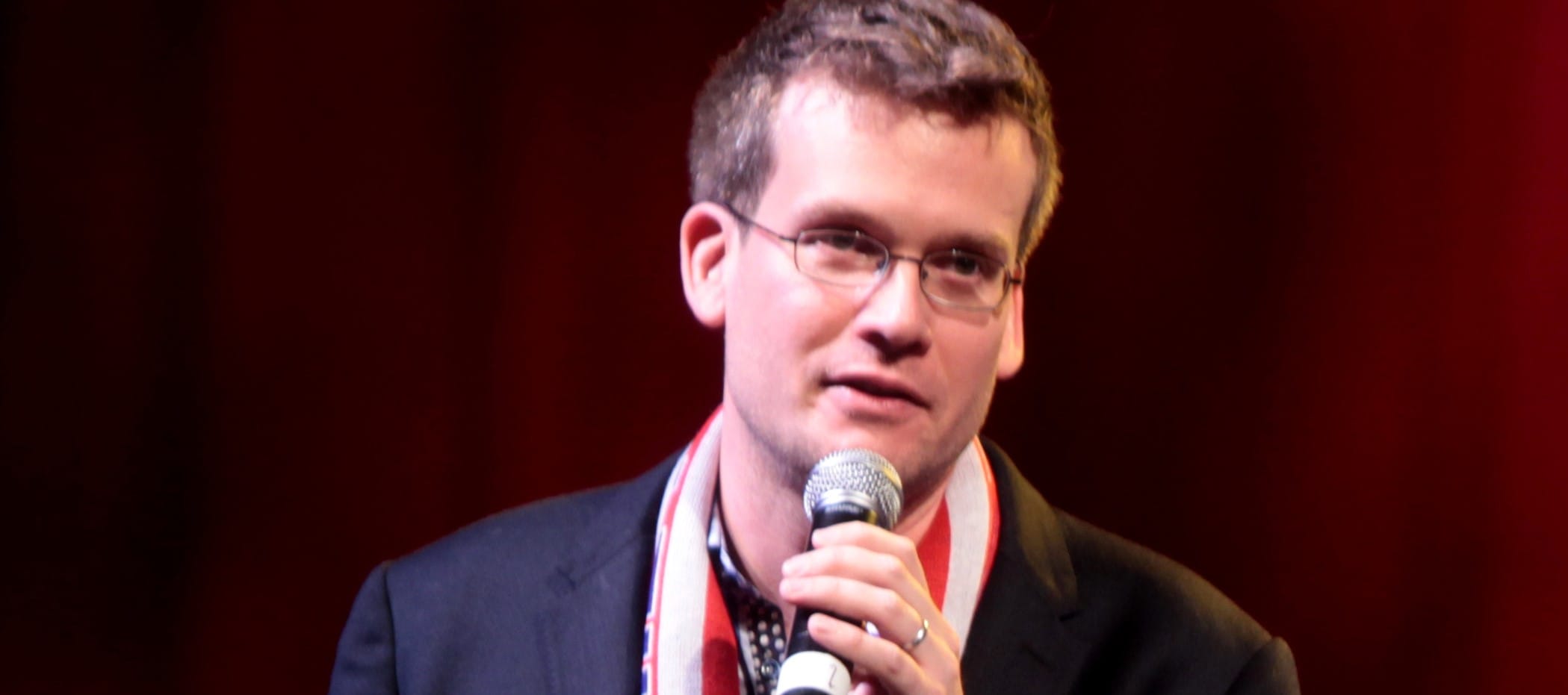 cuantos anos tiene john green