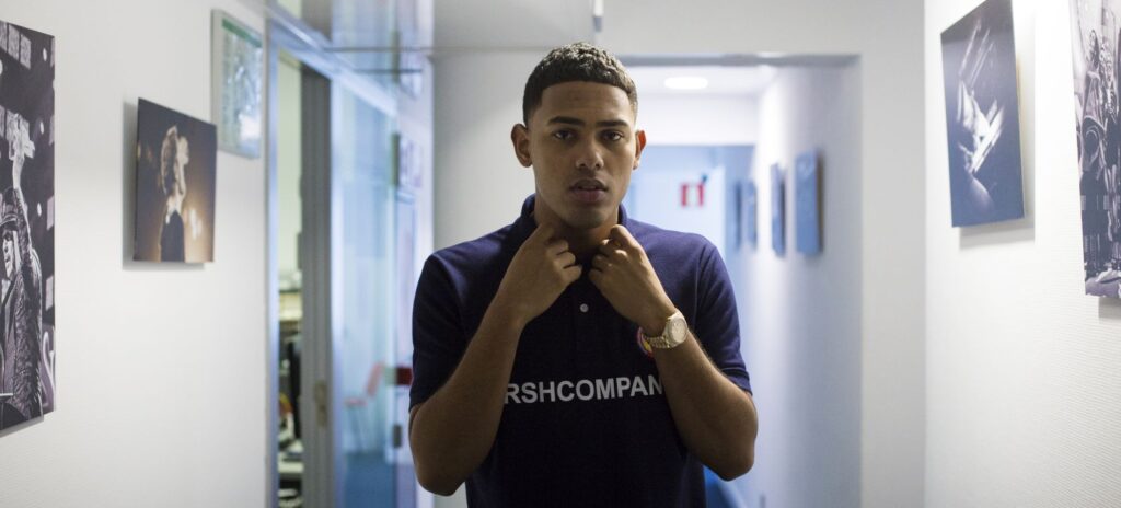 cuantos anos tiene myke towers