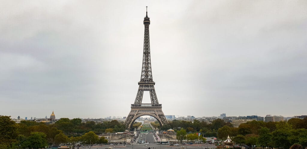 ¿Cuántos años tiene París? 2 cuantos anos tiene paris
