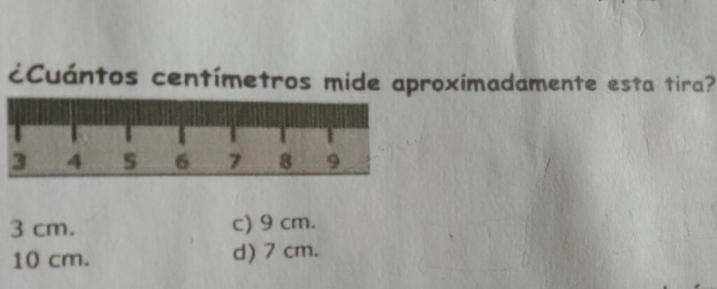 ¿Cuántos centímetros tiene una vara?