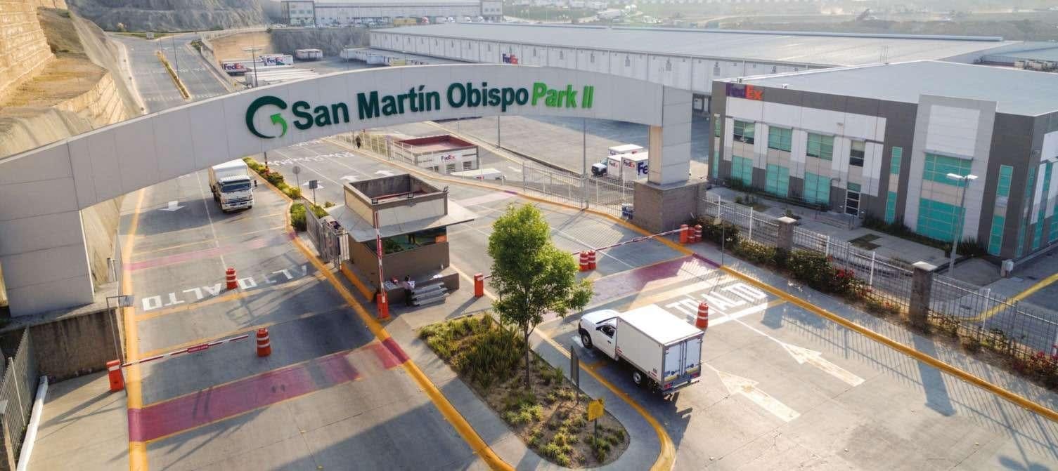 cuantos empleados tiene megacable