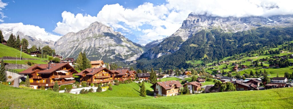 cuantos habitantes tiene suiza