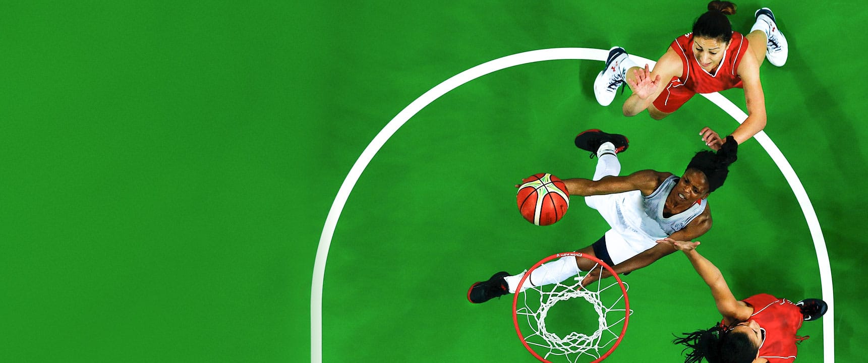 cuantos integrantes tiene el baloncesto