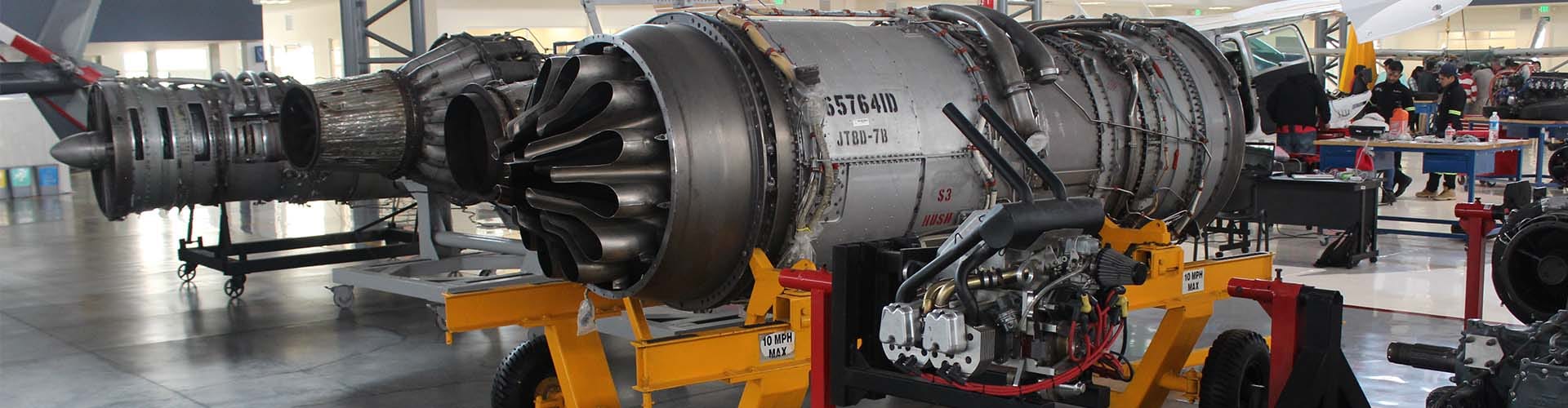Blog 4 cuantos motores tiene un avion