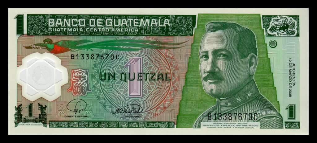 cuantos pesos vale un quetzal