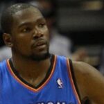 cuantos-pies-mide-kevin-durant