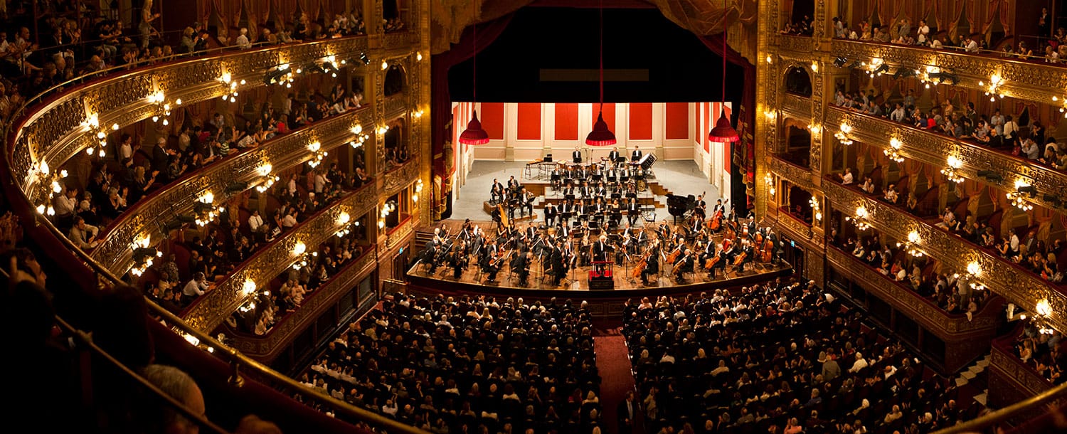 cuantos tipos de teatro hay